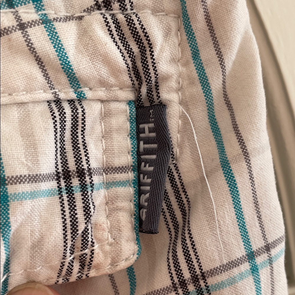 Men's Plaid Cargo Shorts - Cream and Blue - Picture 3 of 6